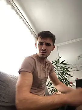 Snapshot of Demonpull69 chatting on November 18, 9:25 am Demonpull69 online show from November 18, 9:25 am