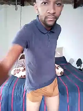 Snapshot of MKbesxxx chatting on March 15, 12:24 pm MKbesxxx online show from March 15, 12:24 pm