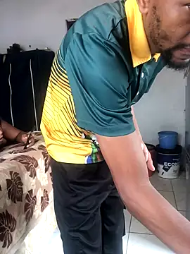 Snapshot of MKbesxxx chatting on November 4, 11:20 am MKbesxxx online show from November 4, 11:20 am