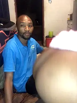 Snapshot of MKbesxxx chatting on November 6, 8:54 pm MKbesxxx online show from November 6, 8:54 pm