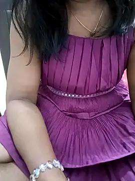 Tamil Vishalini online show from December 2, 6:52 am