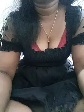 Snapshot of Tamil_Vishalini chatting on May 10, 2:44 pm Tamil Vishalini online show from May 10, 2:44 pm
