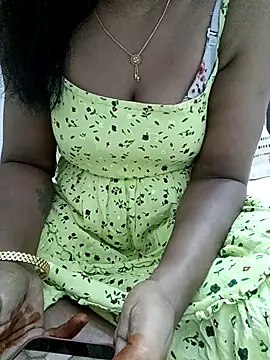 Snapshot of Tamil_Vishalini chatting on May 18, 3:51 pm Tamil Vishalini online show from May 18, 3:51 pm