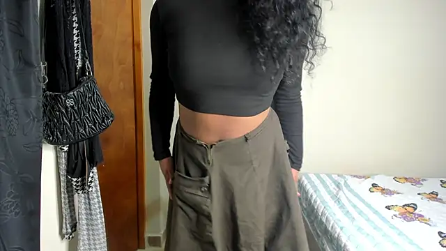 Snapshot of madisonbrunette chatting on January 10, 7:25 am madisonbrunette online show from January 10, 7:25 am