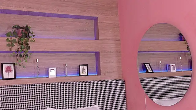 Snapshot of NickyBelmonth chatting on January 20, 11:56 am NickyBelmonth online show from January 20, 11:56 am