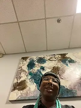 Snapshot of DamnBubbles chatting on January 20, 4:54 am DamnBubbles online show from January 20, 4:54 am