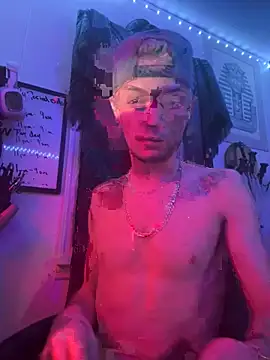 Snapshot of Trystan_Spellman chatting on March 4, 6:19 am Trystan Spellman online show from March 4, 6:19 am