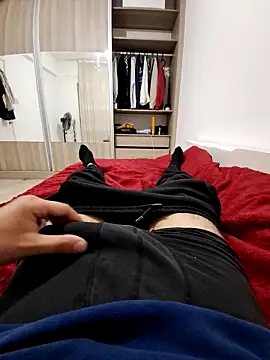 merty2233 online show from February 11, 9:35 pm