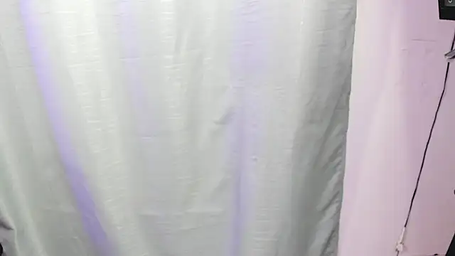 Snapshot of katy_handerson chatting on February 7, 7:49 pm katy handerson online show from February 7, 7:49 pm