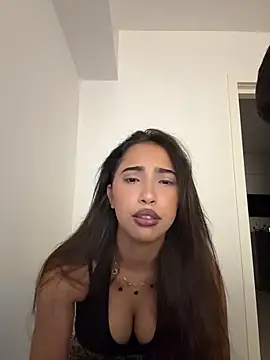 Snapshot of miaceleste chatting on June 22, 10:29 pm miaceleste online show from June 22, 10:29 pm