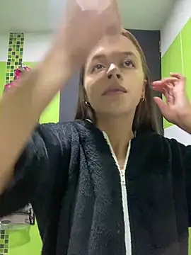 Snapshot of Amys chatting on February 18, 4:15 am Amys online show from February 18, 4:15 am