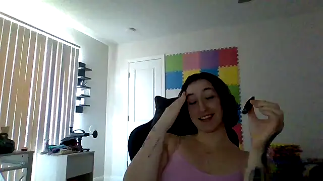 Snapshot of ParkerGYATT chatting on June 27, 5:29 pm ParkerGYATT online show from June 27, 5:29 pm