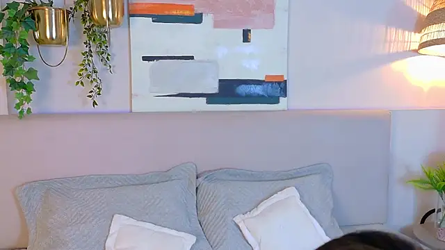 AbieHills online show from November 11, 11:21 am