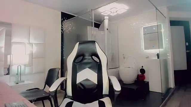 Gisele fox online show from March 7, 1:42 am