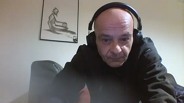 horndude187187 online show from January 14, 9:41 pm