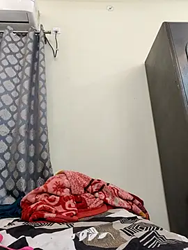 shreya1765 online show from October 11, 11:20 am