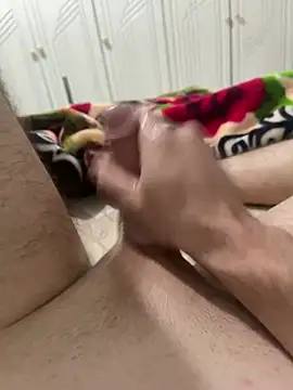 Snapshot of salahjode4325 chatting on January 6, 4:23 pm salahjode4325 online show from January 6, 4:23 pm