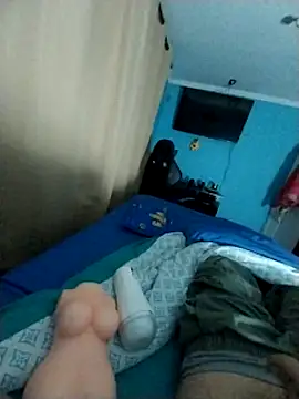 Snapshot of Elrep_tile chatting on January 9, 4:19 am Elrep tile online show from January 9, 4:19 am