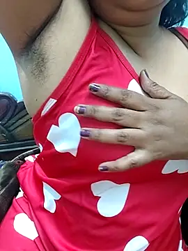  MilkyBar online show from November 21, 5:00 pm