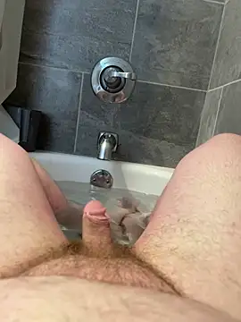 Snapshot of Ucsamiam chatting on January 29, 7:53 pm Ucsamiam online show from January 29, 7:53 pm