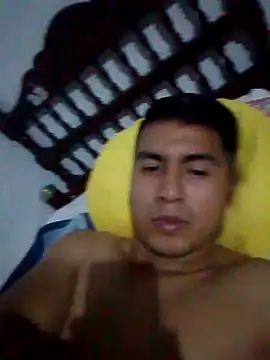 Snapshot of RODRI_POLLADURA chatting on January 30, 4:48 am RODRI POLLADURA online show from January 30, 4:48 am