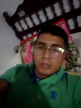 Snapshot of RODRI_POLLADURA chatting on February 21, 1:33 am RODRI POLLADURA online show from February 21, 1:33 am