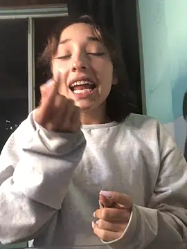 NickiYoung online show from January 10, 9:02 am