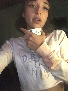 NickiYoung online show from January 28, 6:49 am