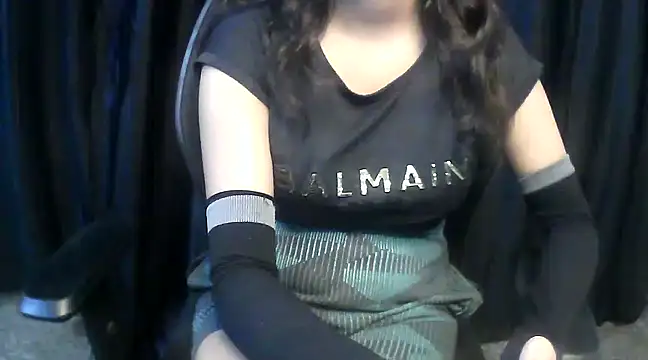 Snapshot of hot-niti chatting on February 2, 12:30 am hot-niti online show from February 2, 12:30 am