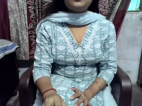 SIYA MAVI online show from May 2, 1:54 am
