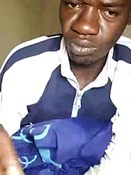 Snapshot of Kaizer1 chatting on May 31, 2:53 am Kaizer1 online show from May 31, 2:53 am