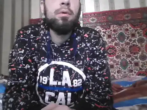 Snapshot of AlferezzSolvajo chatting on February 16, 7:26 am AlferezzSolvajo online show from February 16, 7:26 am