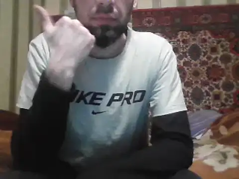 Snapshot of AlferezzSolvajo chatting on March 7, 10:21 pm AlferezzSolvajo online show from March 7, 10:21 pm