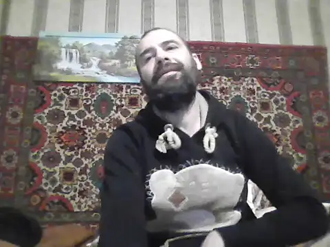 Snapshot of AlferezzSolvajo chatting on October 3, 7:22 pm AlferezzSolvajo online show from October 3, 7:22 pm