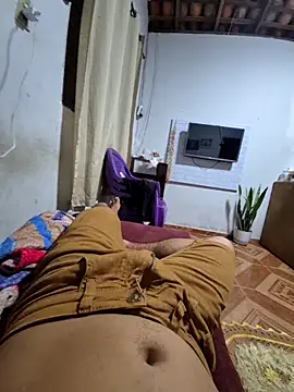 safadinho318 online show from December 21, 5:14 am