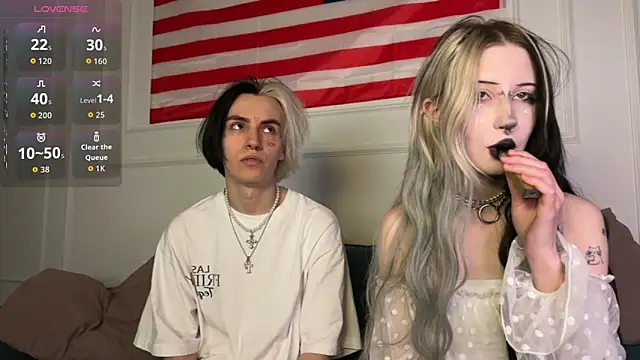 Snapshot of VeryRare_TwinS chatting on March 4, 12:16 am VeryRare TwinS online show from March 4, 12:16 am