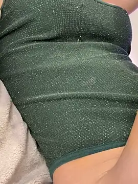 Maddy Jones online show from November 4, 4:55 am