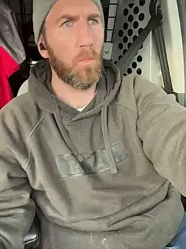 coreyl9718 online show from February 20, 8:58 pm