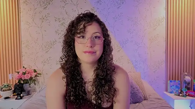 Charlotte  Miller online show from May 25, 11:38 am
