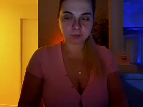 HappyIva online show from January 30, 8:11 am