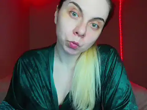 HappyIva online show from February 18, 2:38 am