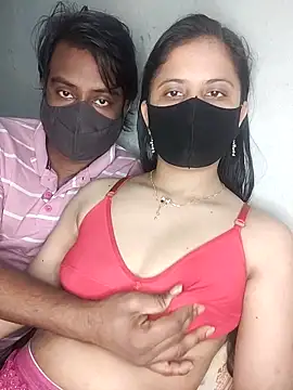 Hot Nila online show from February 20, 3:01 am