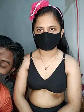 Hot Nila online show from March 16, 2:43 am