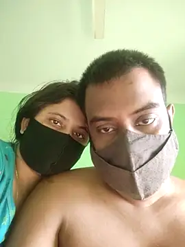 Hot Nila online show from October 12, 7:40 am