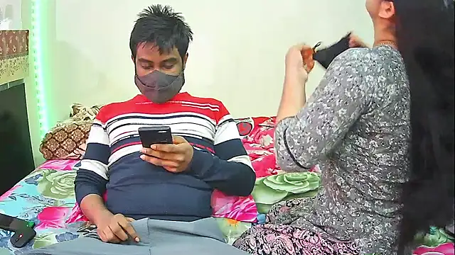 Hot Nila online show from January 14, 4:29 am