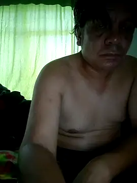 Snapshot of escorpio50jt chatting on June 3, 11:13 am escorpio50jt online show from June 3, 11:13 am