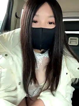 Snapshot of SSSniang- chatting on November 22, 2:10 am SSSniang- online show from November 22, 2:10 am