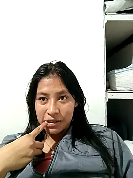 nayara macherano online show from December 23, 12:30 am