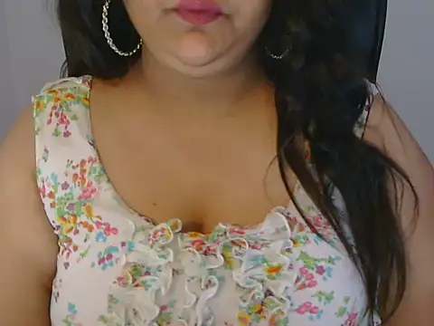 Snapshot of Jenny_lovee chatting on July 3, 9:27 am Jenny lovee online show from July 3, 9:27 am