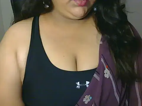 Snapshot of Jenny_lovee chatting on July 16, 6:36 pm Jenny lovee online show from July 16, 6:36 pm